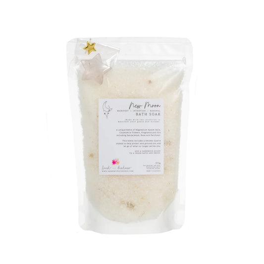 Laced with Kindness Bath Soak | New Moon