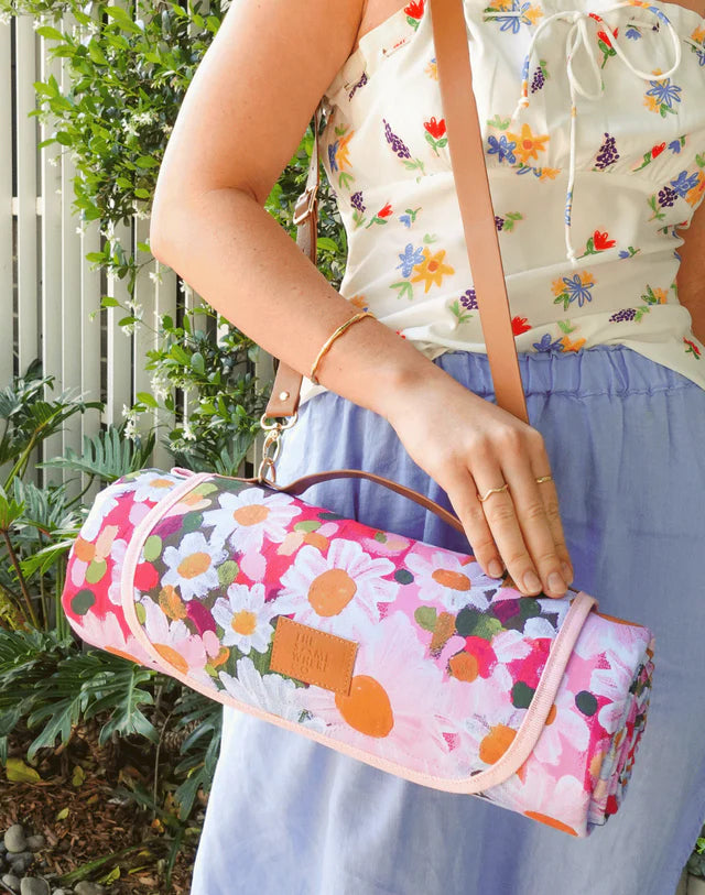 The Somewhere Co. Daisy Days Picnic Rug
