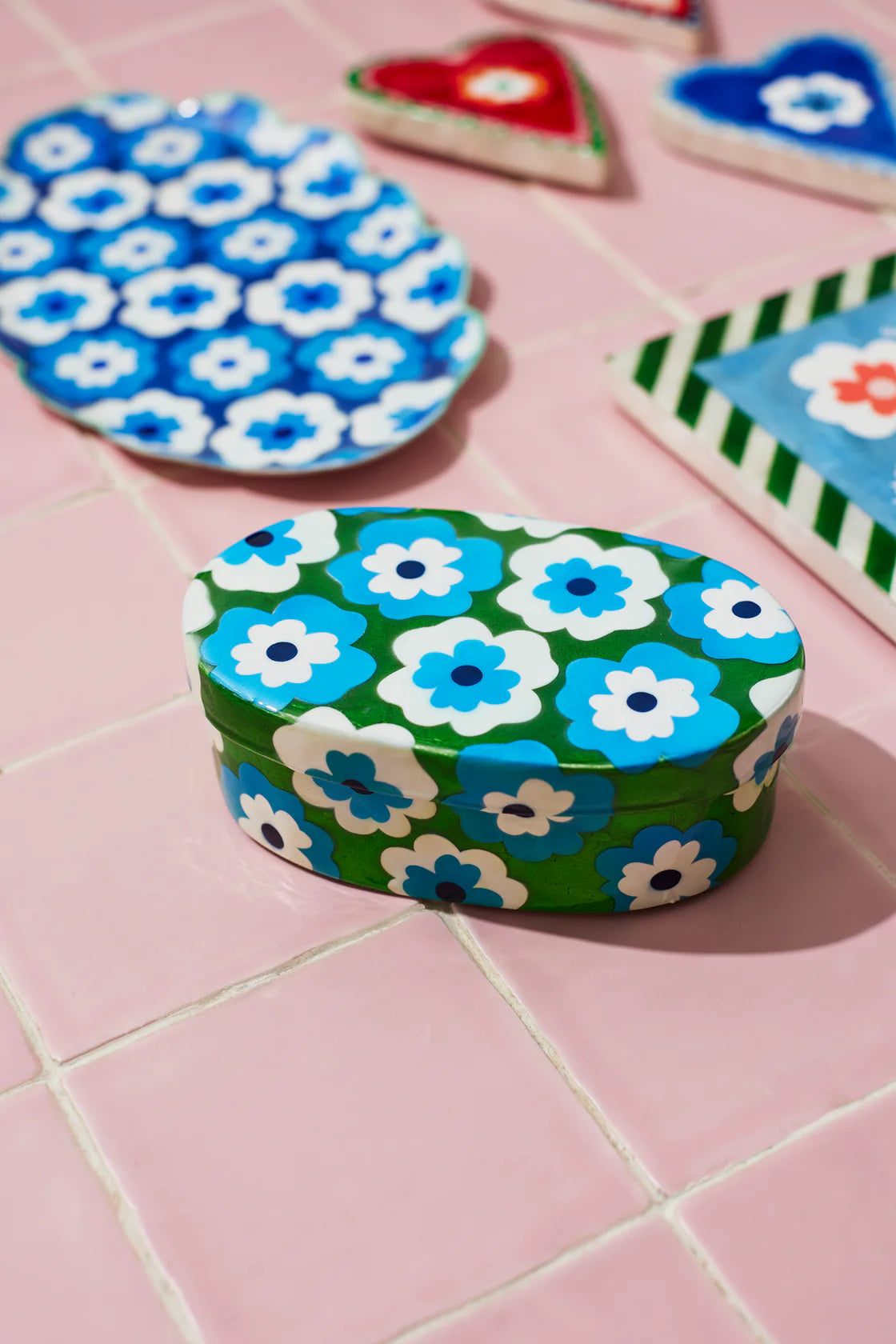 Jones & Co Poppy Green Box