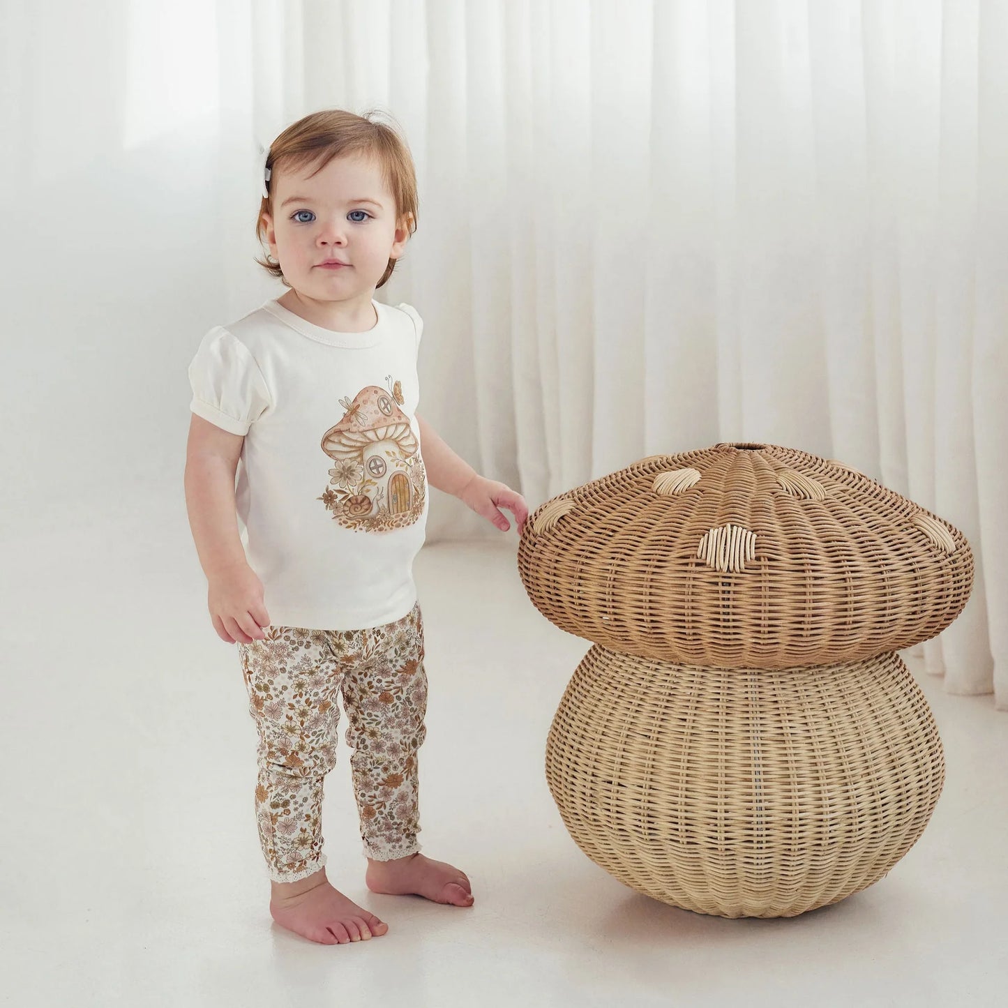 Aster & Oak Bailey Floral Mushroom House Print Top