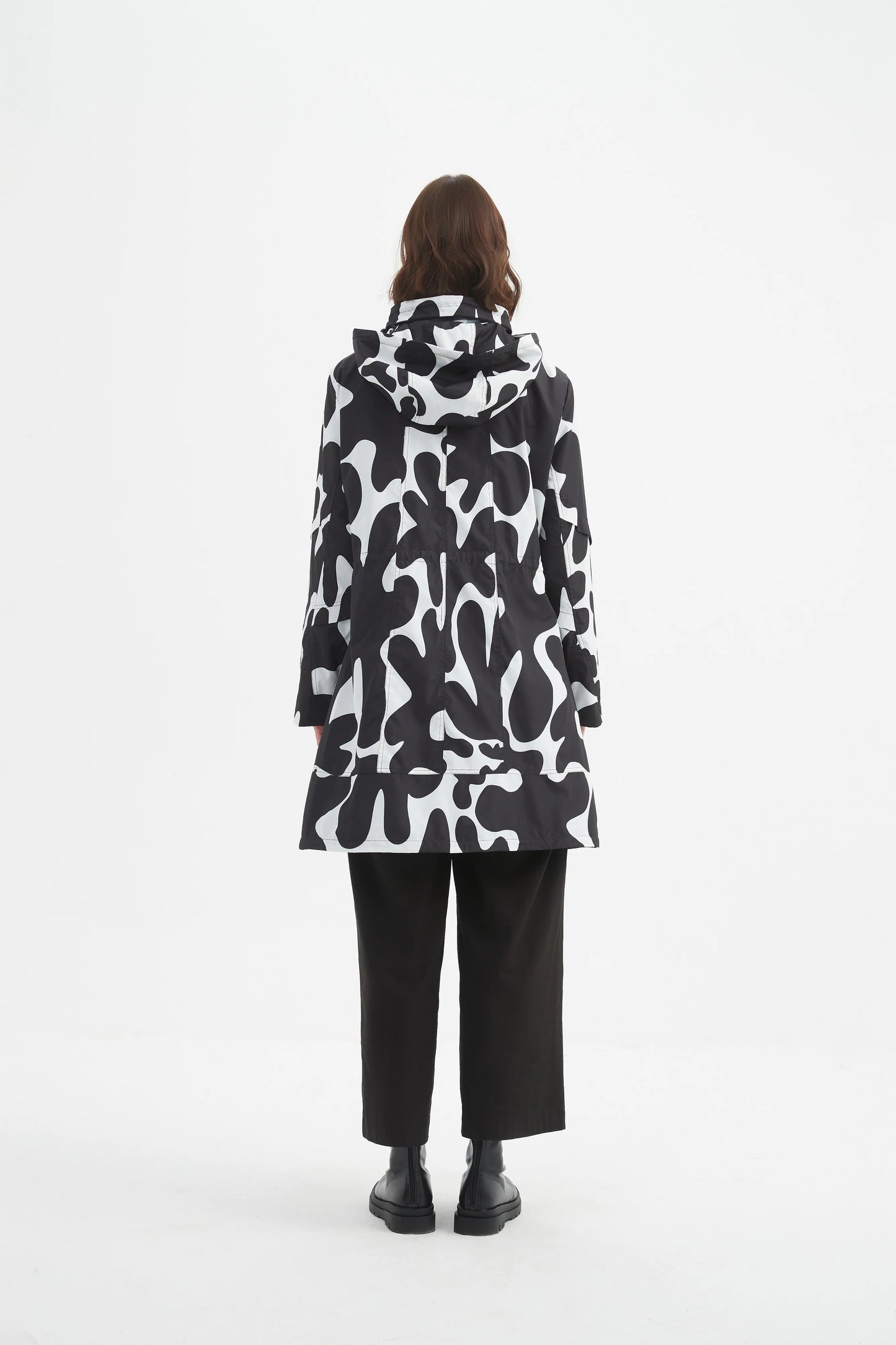 Tirelli Adjustable Waist Print Parka- Black/Cream Blot Print