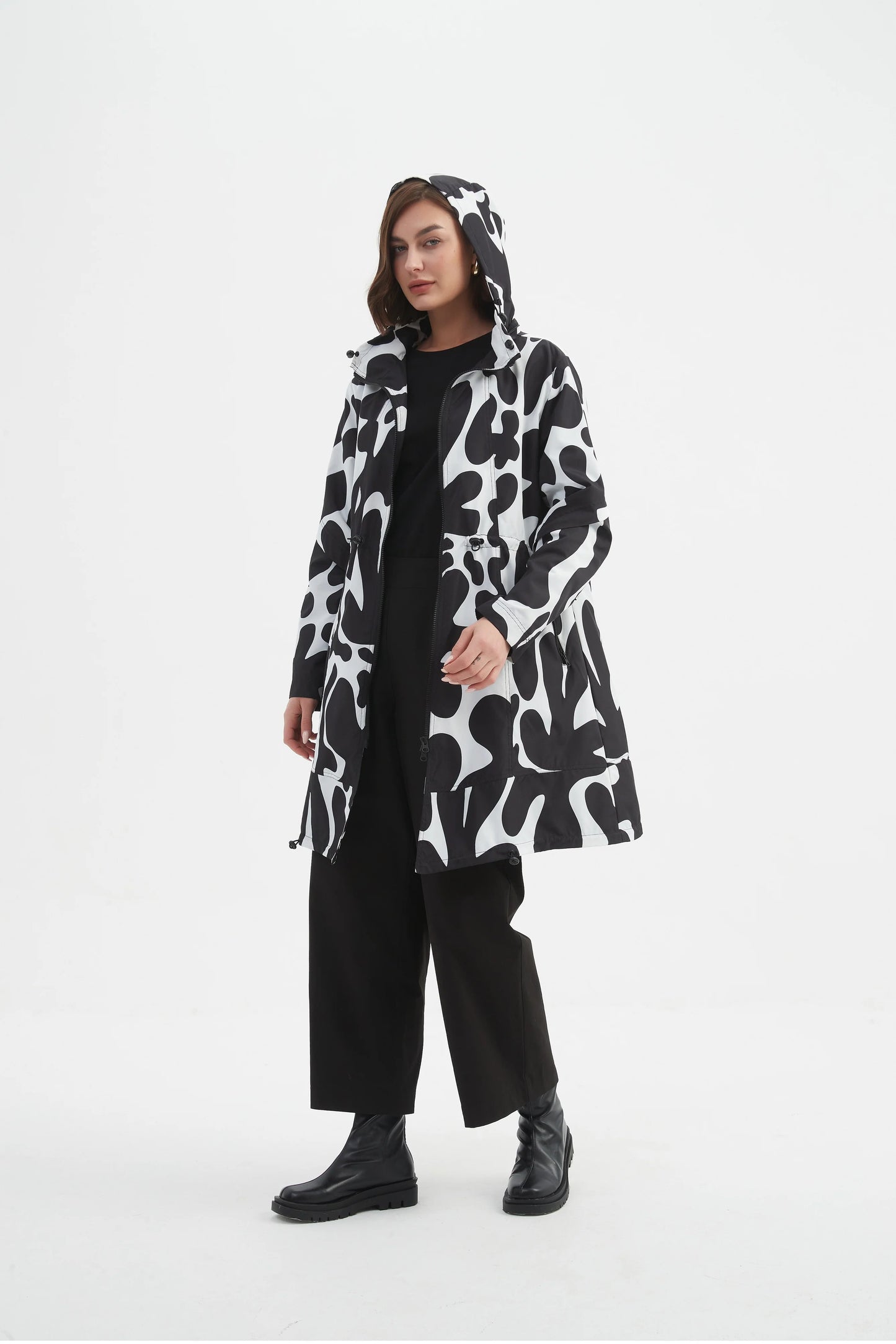 Tirelli Adjustable Waist Print Parka- Black/Cream Blot Print