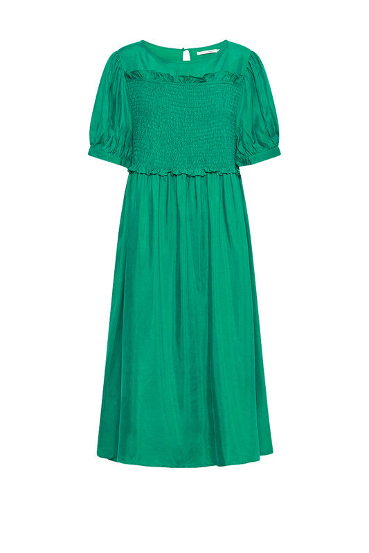 Bohemian Traders Shirred Midi Dress || Emerald