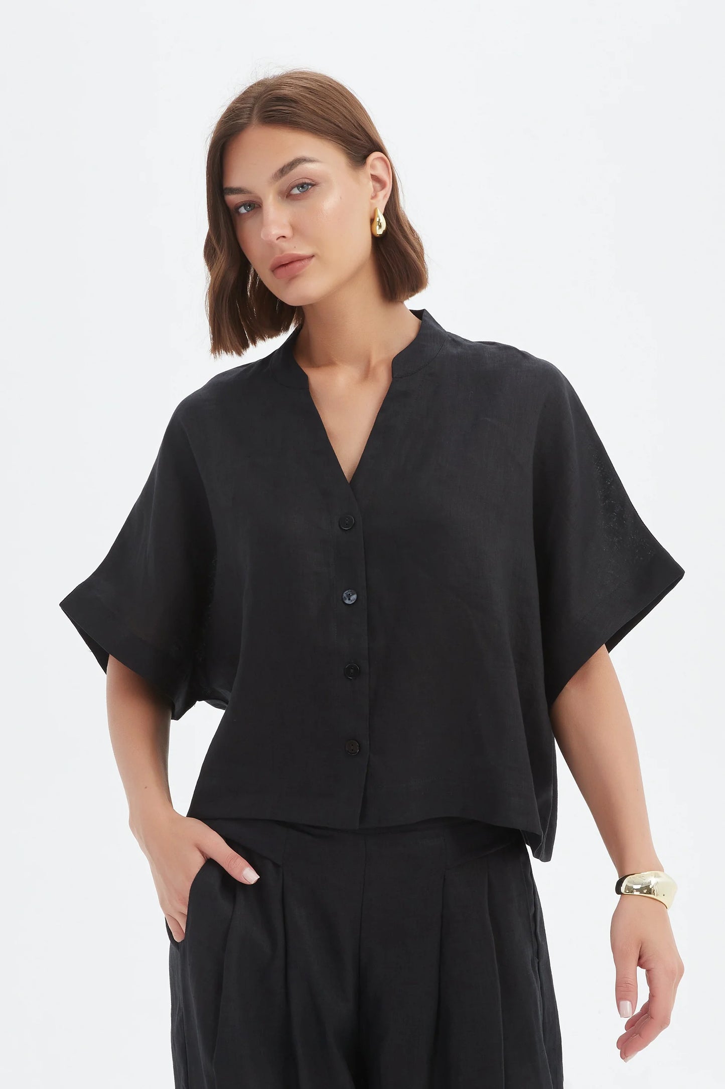 Tirelli - Boxy Button Linen Shirt