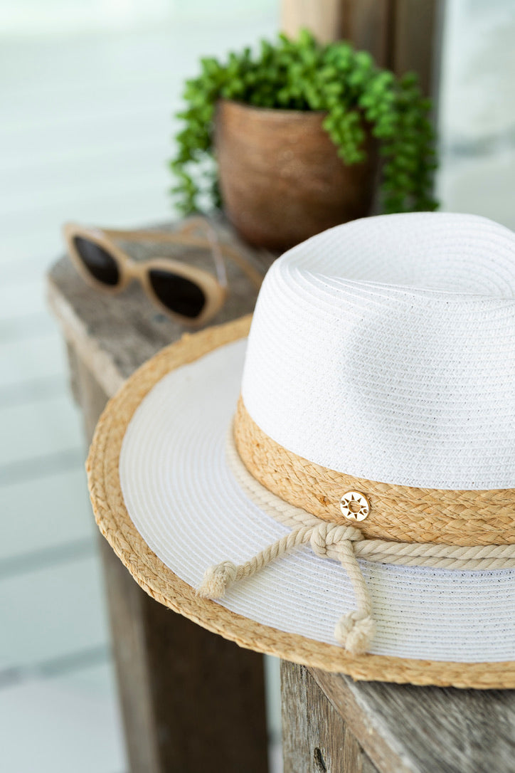 Sundaíse Paige Panama Raffia Trim White Hat