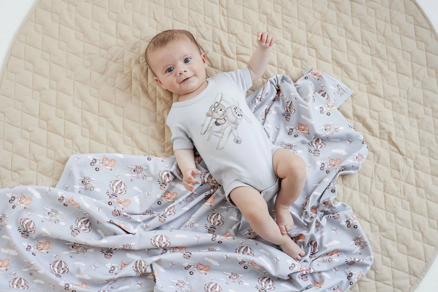 Aster & Oak - Flying Friends Baby Wrap