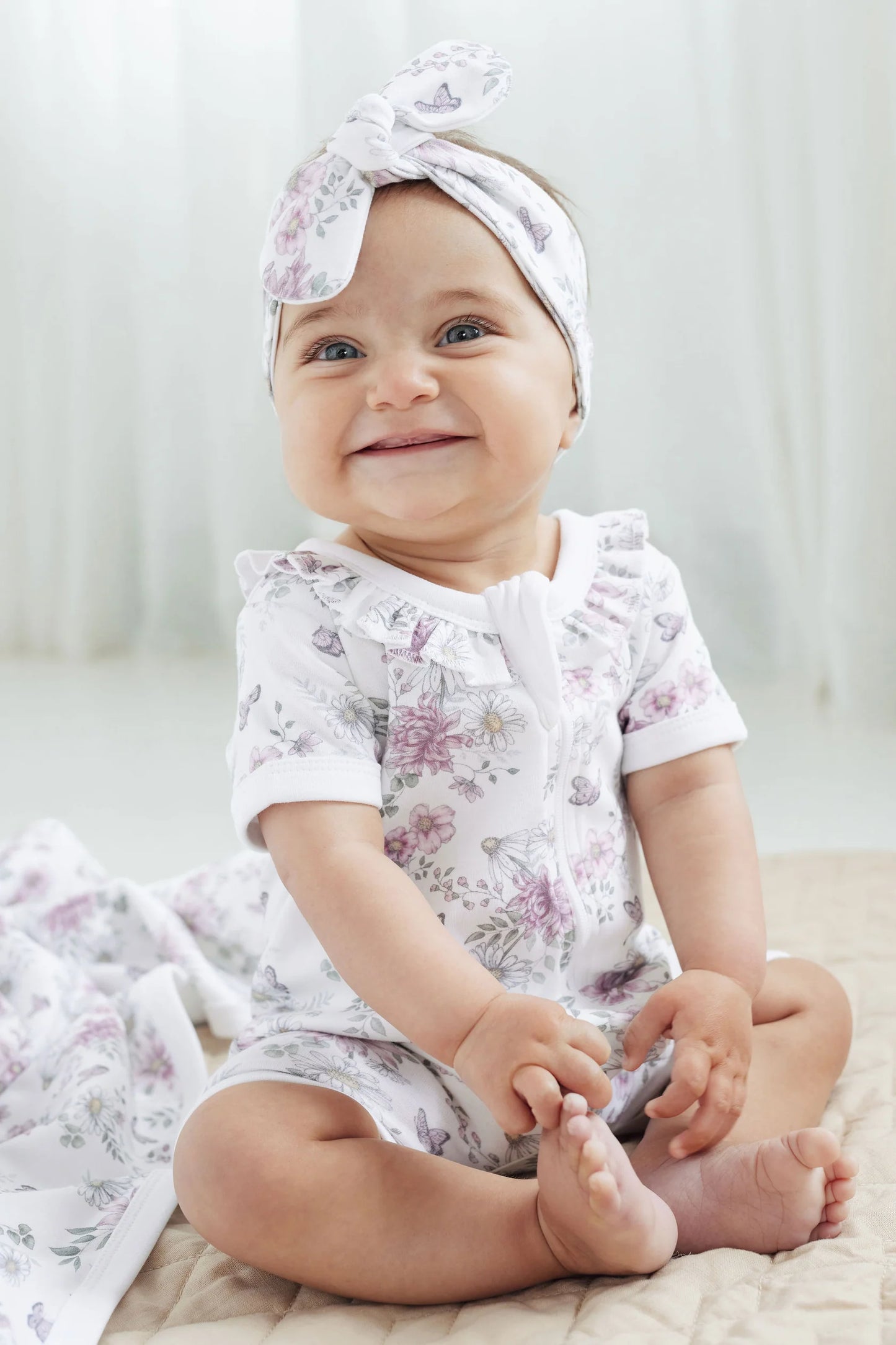 Aster and Oak Daisy Floral Headband