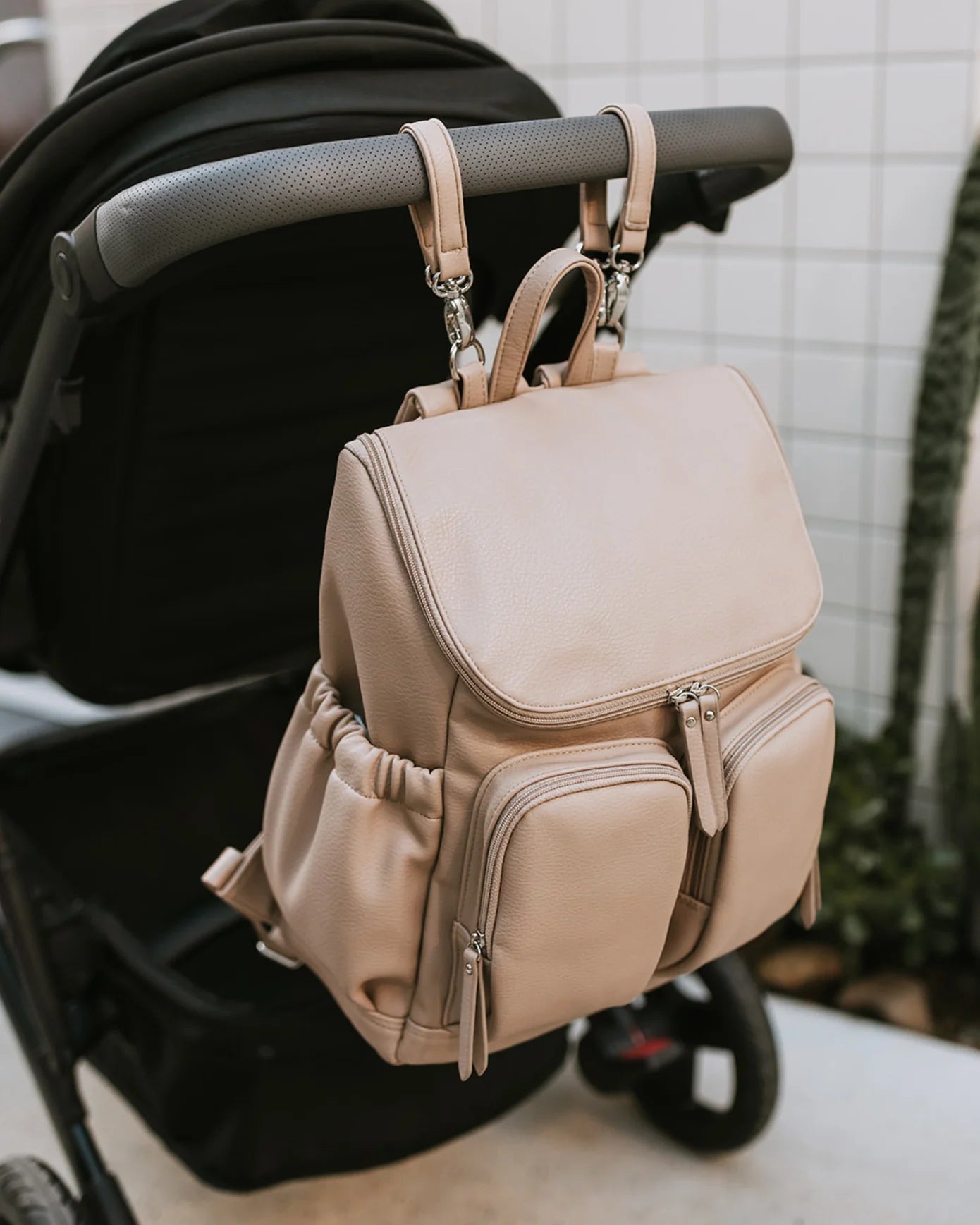 Oi Oi-Signature Nappy Backpack - Vegan Leather