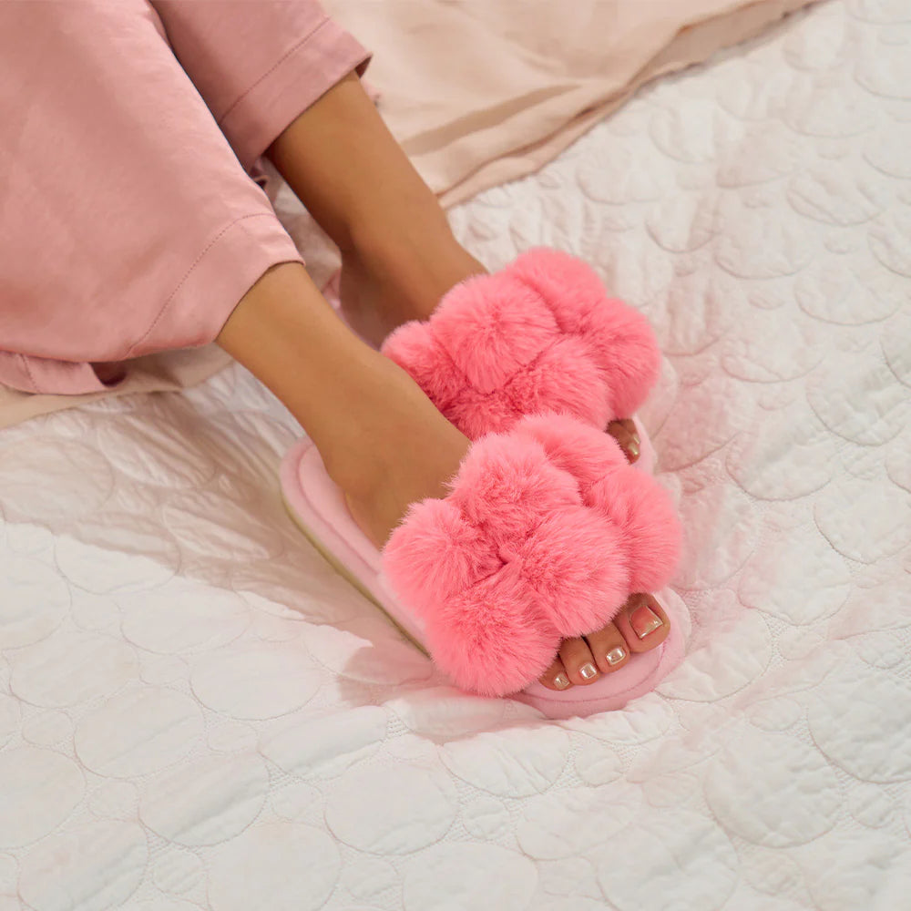 Annabel Trends Pom Pom Slippers - Cosy Luxe