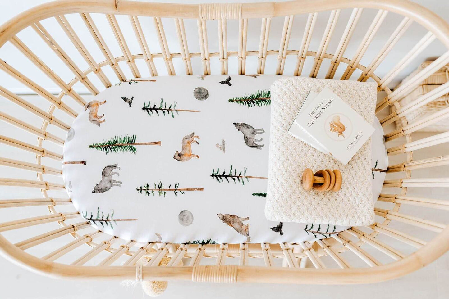 Snuggle Hunny Bassinet Sheet / Change Pad Cover - Alpha