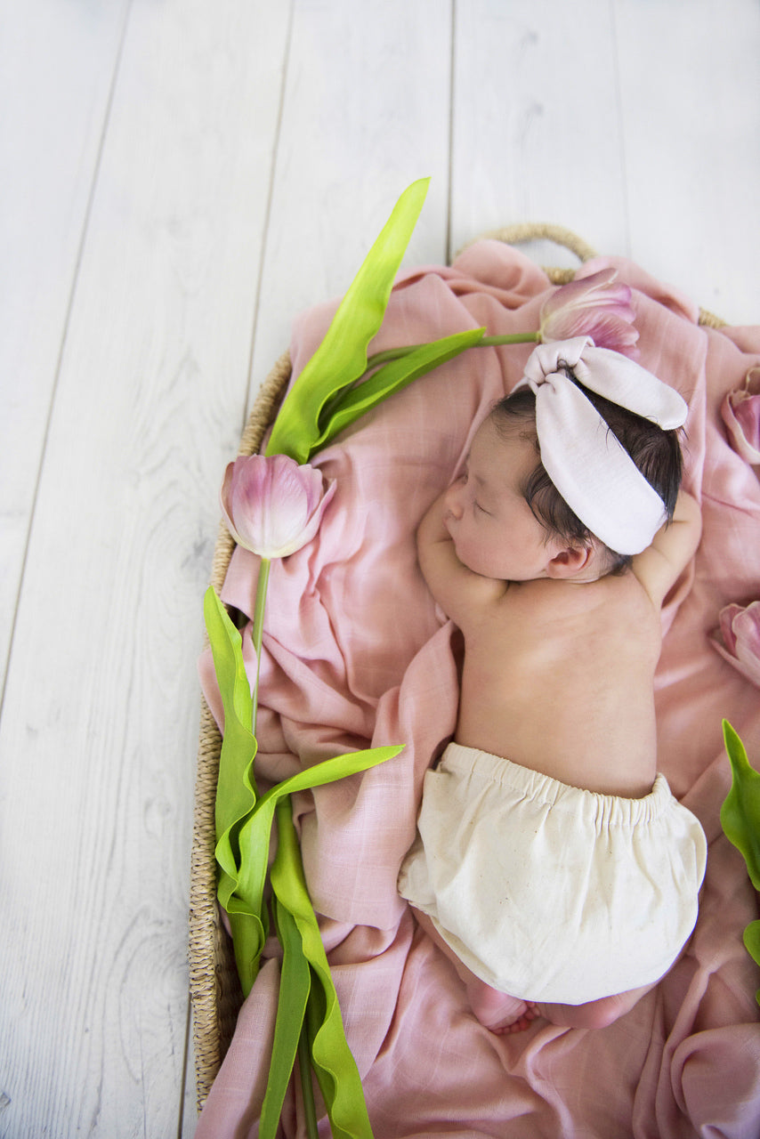 Snuggle Hunny Organic Muslin Wrap - Musk Pink