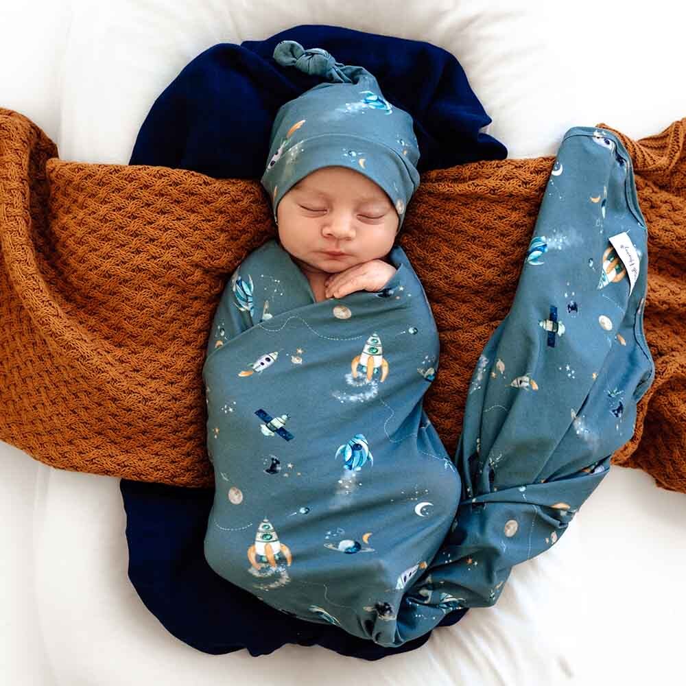 Snuggle Hunny Jersey Wrap & Beanie Set - Rocket