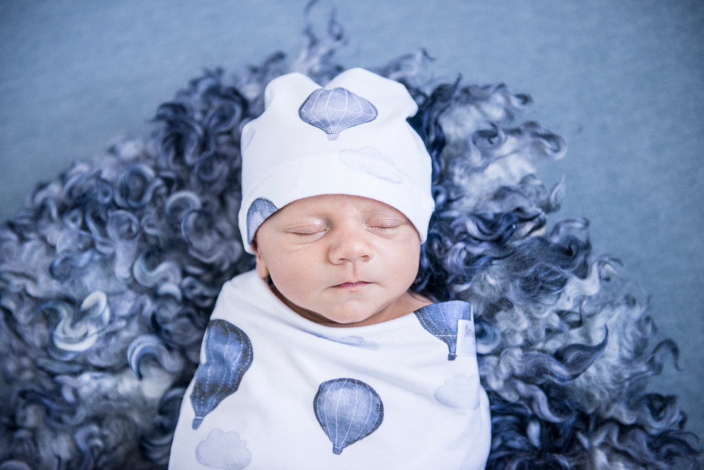 Snuggle Hunny Snuggle Swaddle & Beanie Set - Cloud Chaser