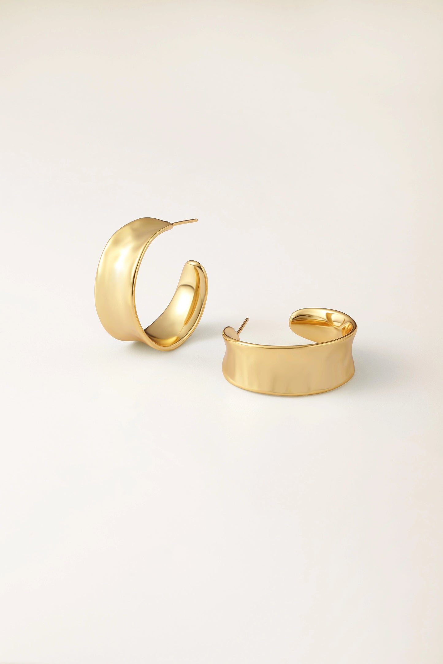 Zafino Bianca Hoop Gold Earrings