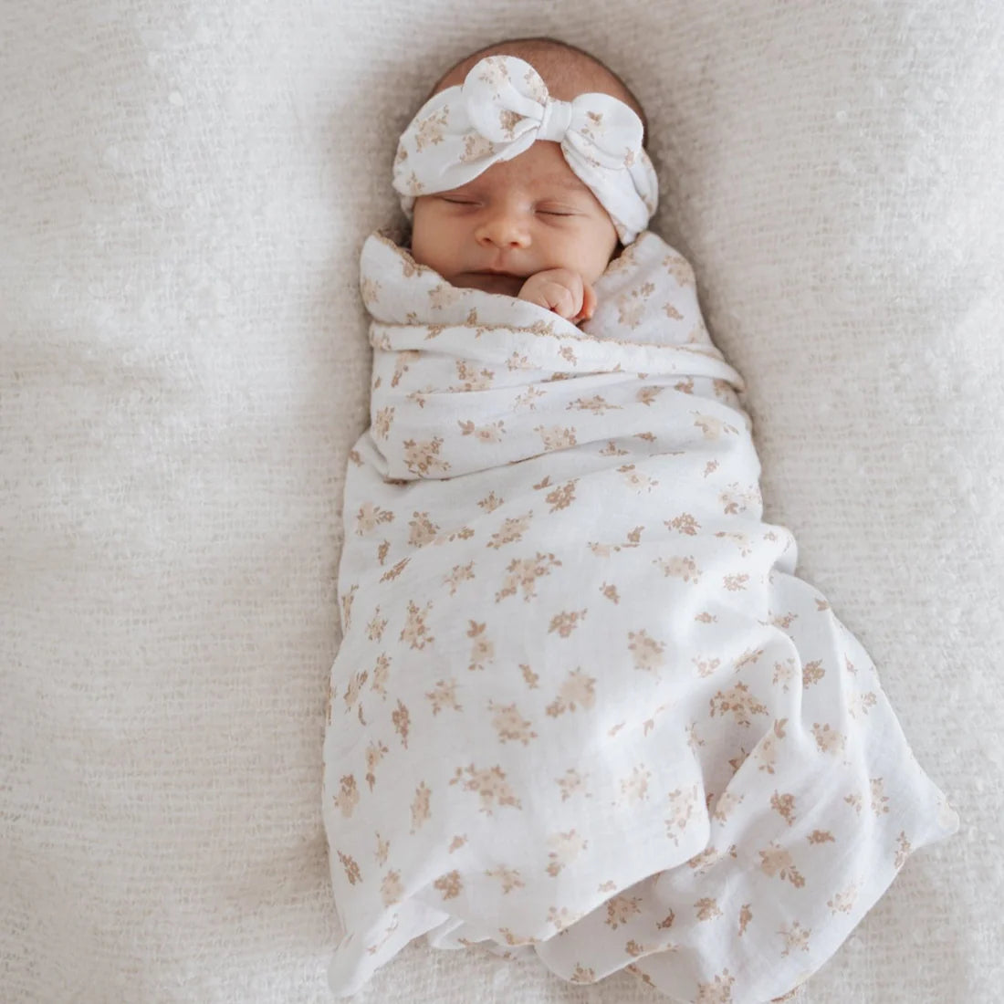 Aster & Oak - Sable Floral Muslin Wrap