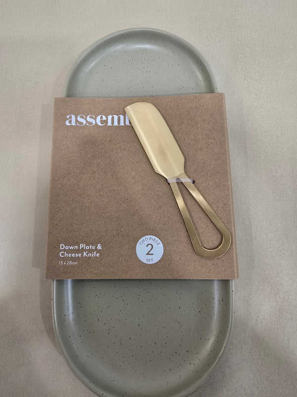 Assemble Paxton Plate & Cheese Knife