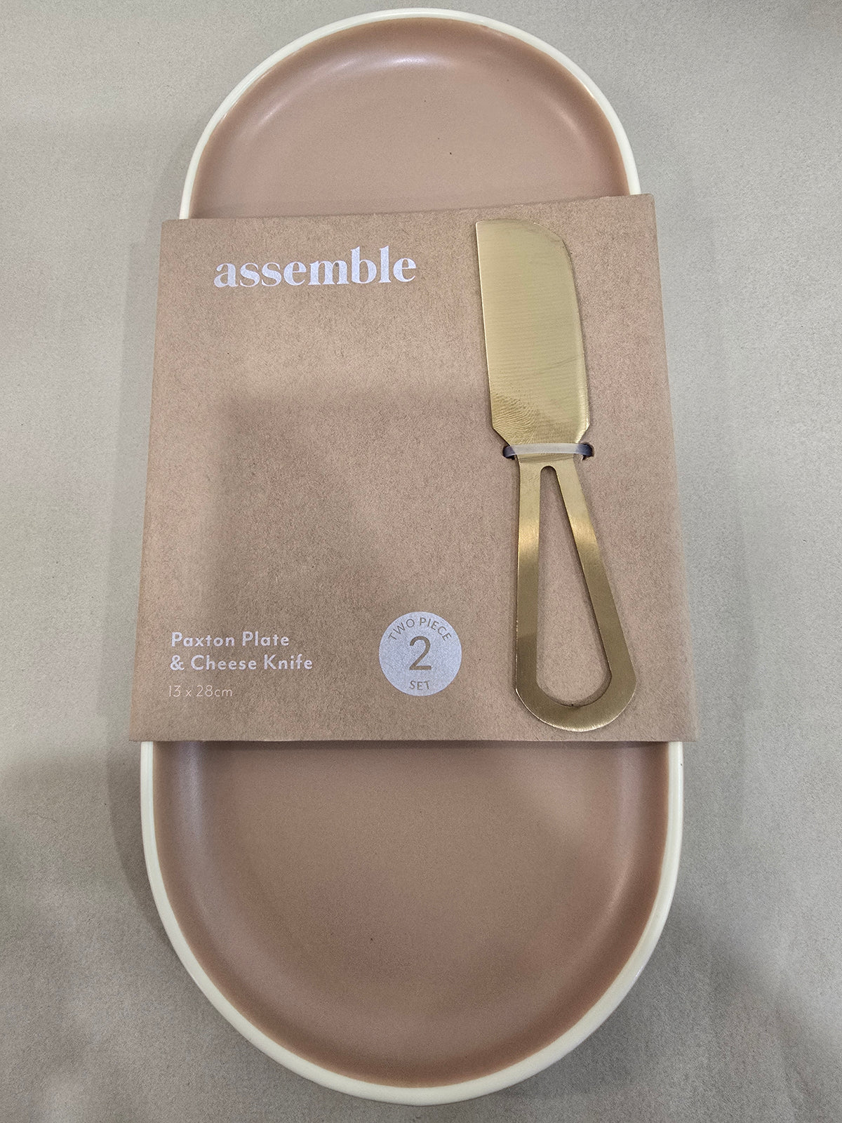 Assemble Paxton Plate & Cheese Knife