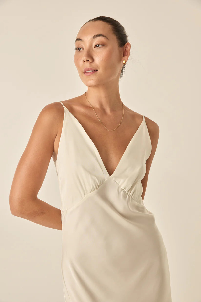 Gingerlilly - Freda Ivory Satin Long Chemise