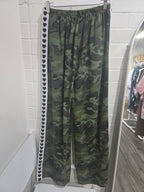By Frankie Camo With Black Heart Racer