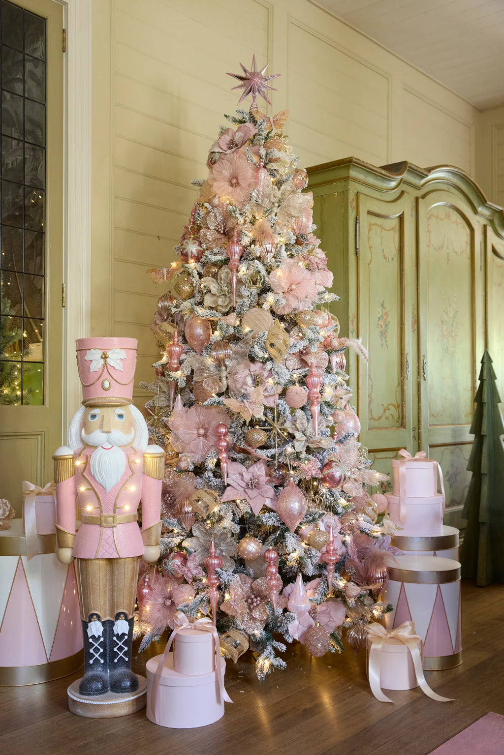 Holly & Ivy - Sheer Camellia - Assorted