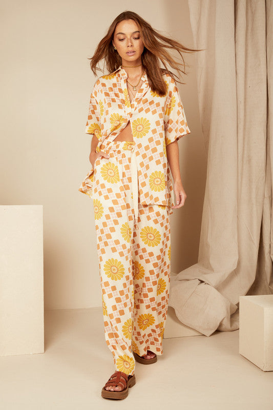 Bohemian Traders Spiral Drawstring Elastic Pant || Geo Swirl