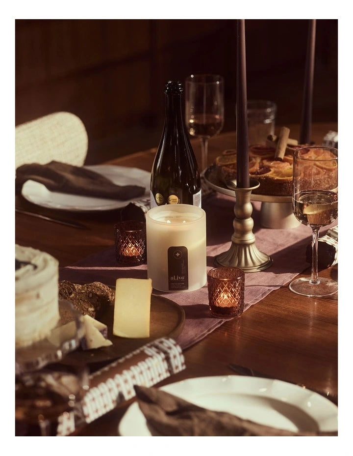 Al.ive Soy Candle In Vanilla Cream & Tonka Cream