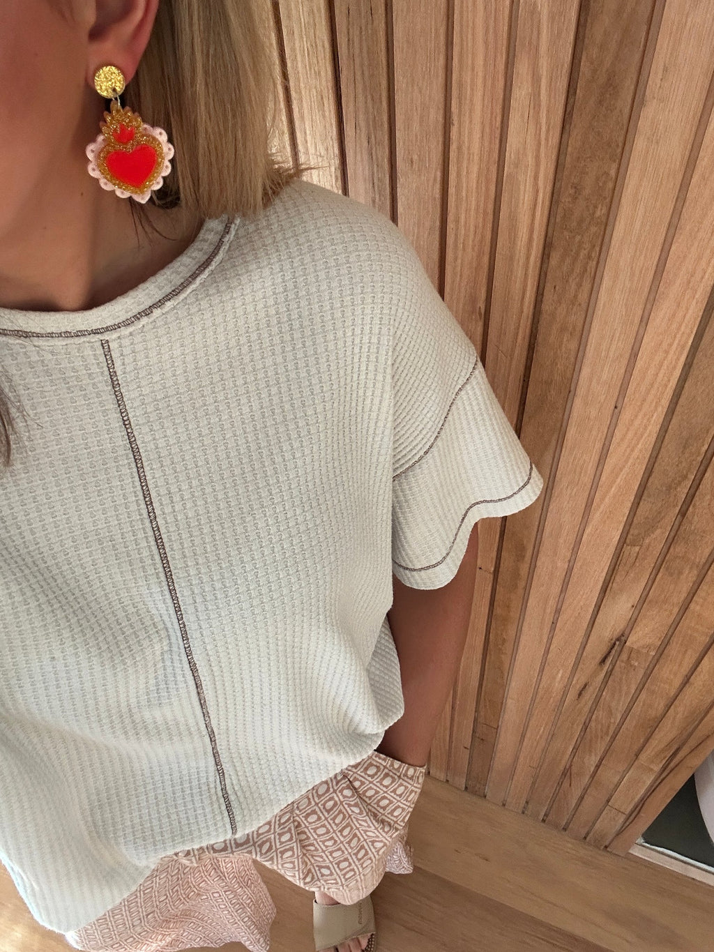 Emeldo Crown Heart Drop