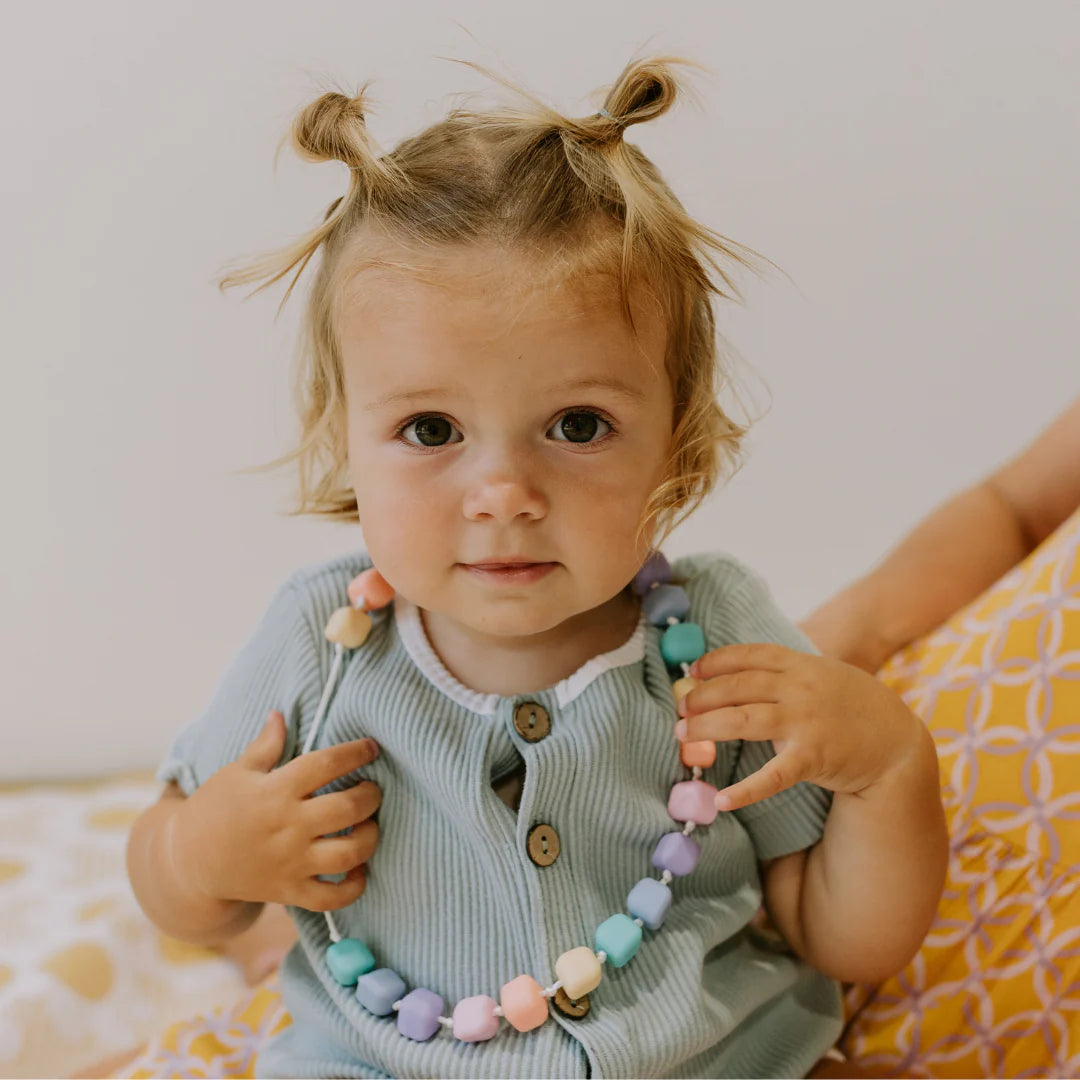 Jellystone Princess & The Pea Necklace