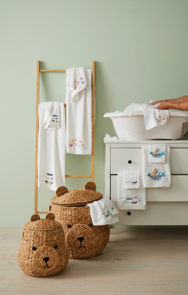 Jiggle & Giggle Flying High Bath Towel & Face Washer In Organza Bag