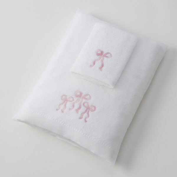 Jiggle & Giggle Bows Love Bath Towel & Face Washer in Organza Bag