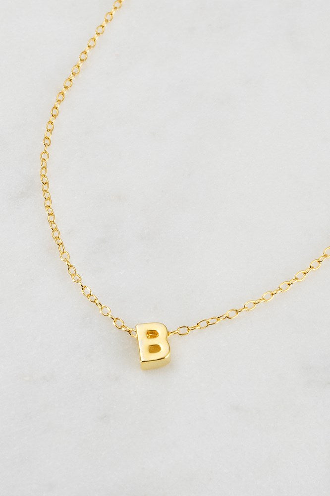 Zafino Letter Necklace Gold