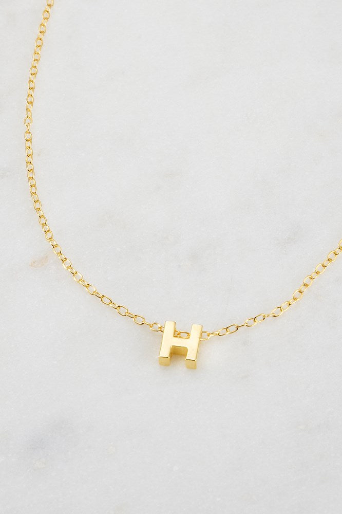 Zafino Letter Necklace Gold