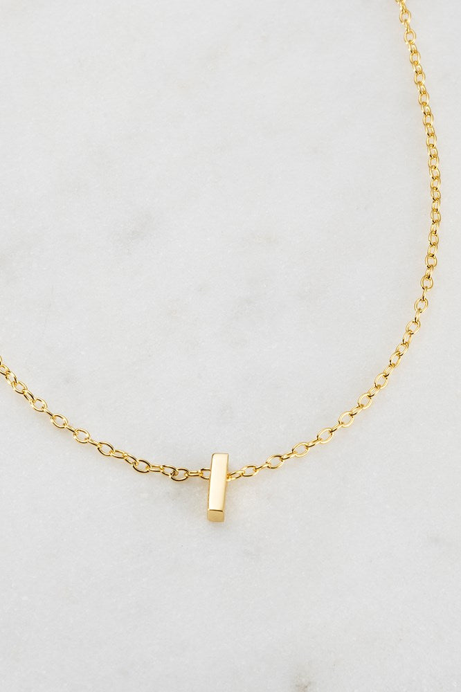 Zafino Letter Necklace Gold