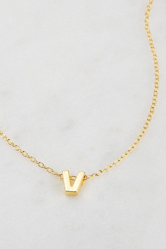 Zafino Letter Necklace Gold