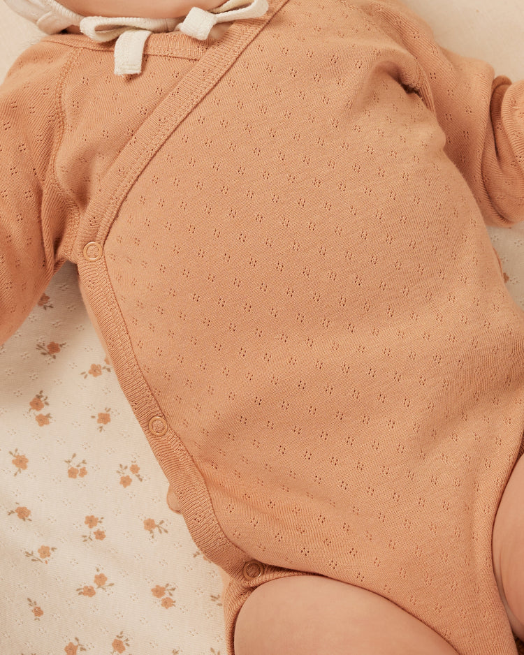 Quincy Mae Pointelle Side Snap Bodysuit || Melon