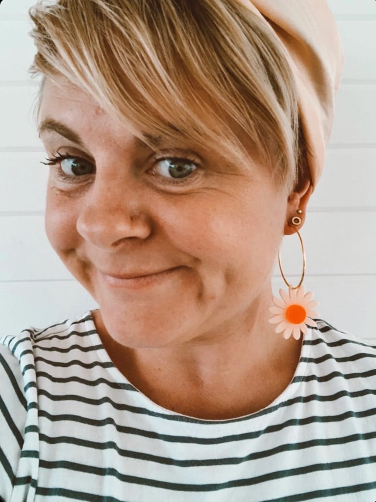 Emeldo Daisy Hoops