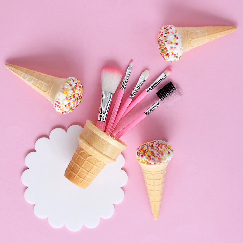 No Nasties Mini Makeup Brush Set