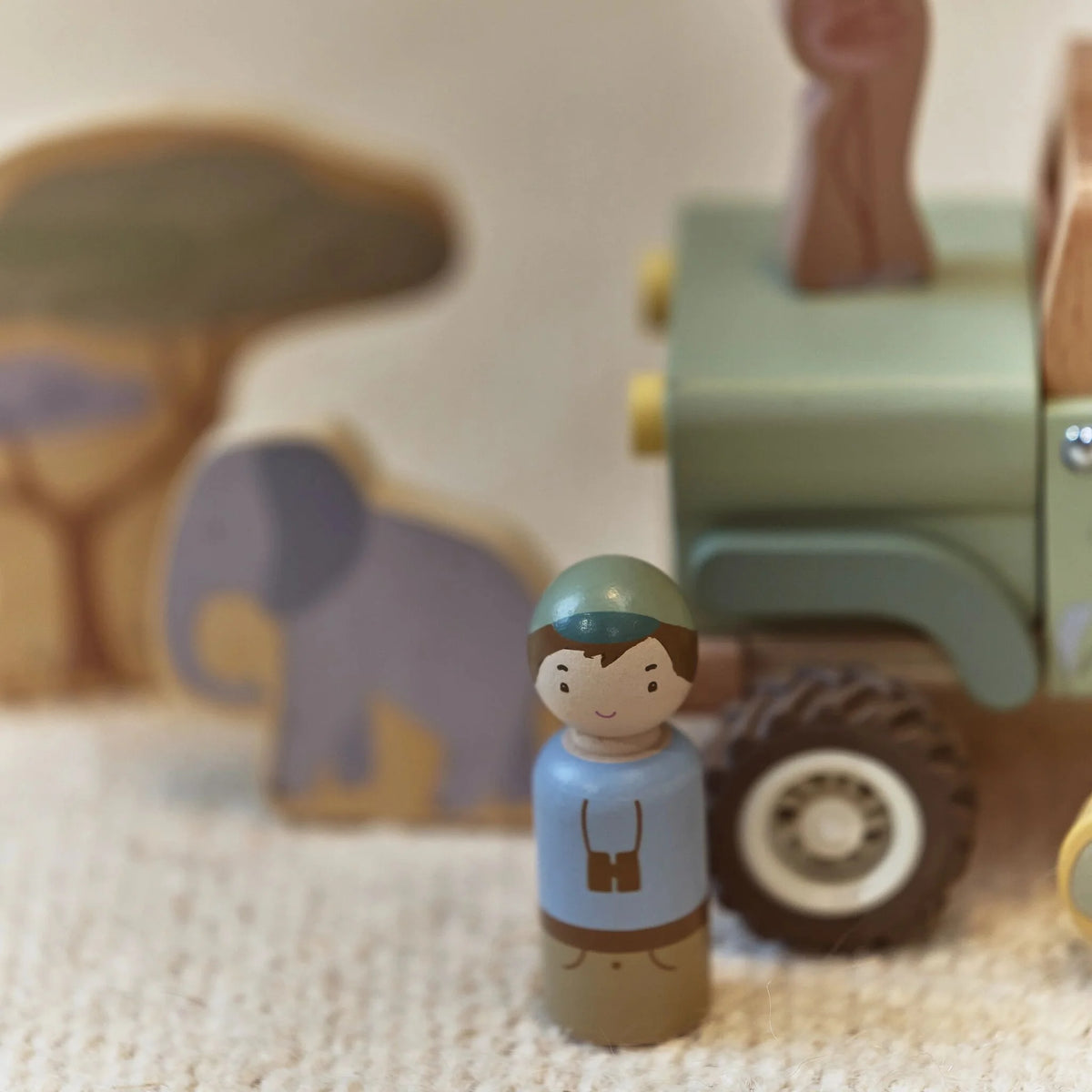 Little Dutch Safari Friends Wooden Safari Car With Animals