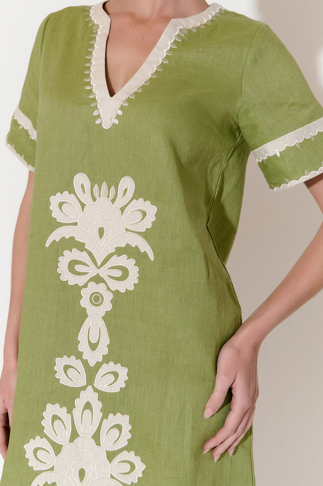 Archer Applique Linen Dress (Green)