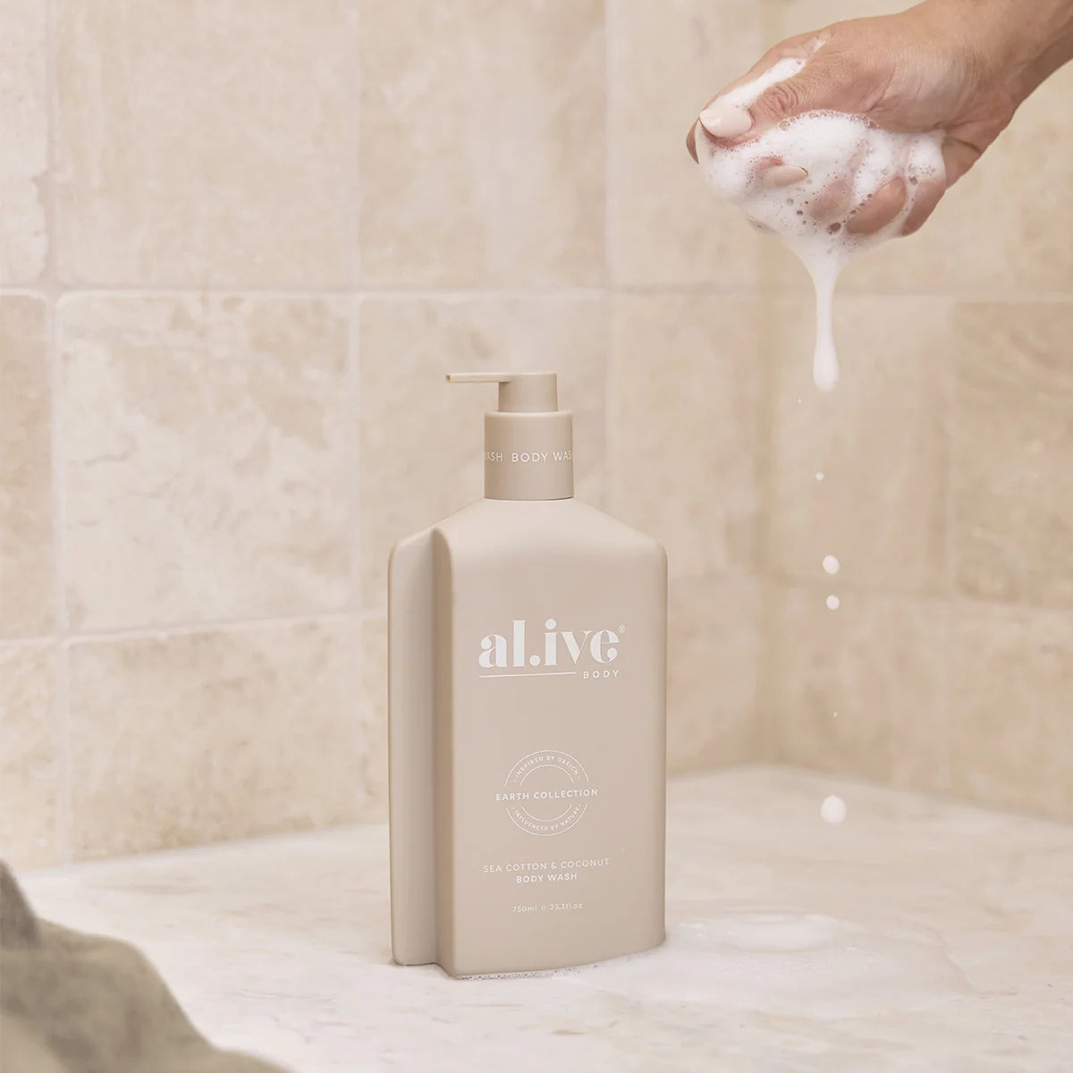 Al.ive Body The Retreat Shower Gift Set - Sea Cotton & Coconut