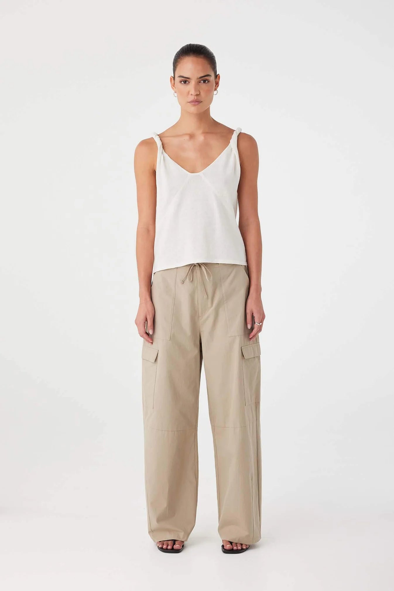 ARCAA Nara Pocket Pant - Taupe