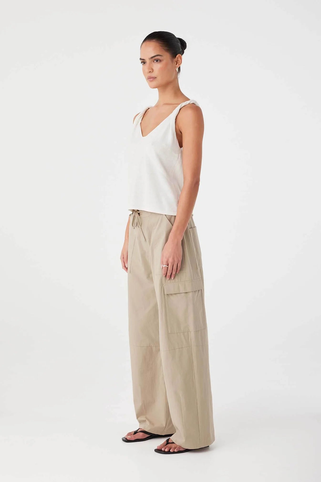 ARCAA Nara Pocket Pant - Taupe