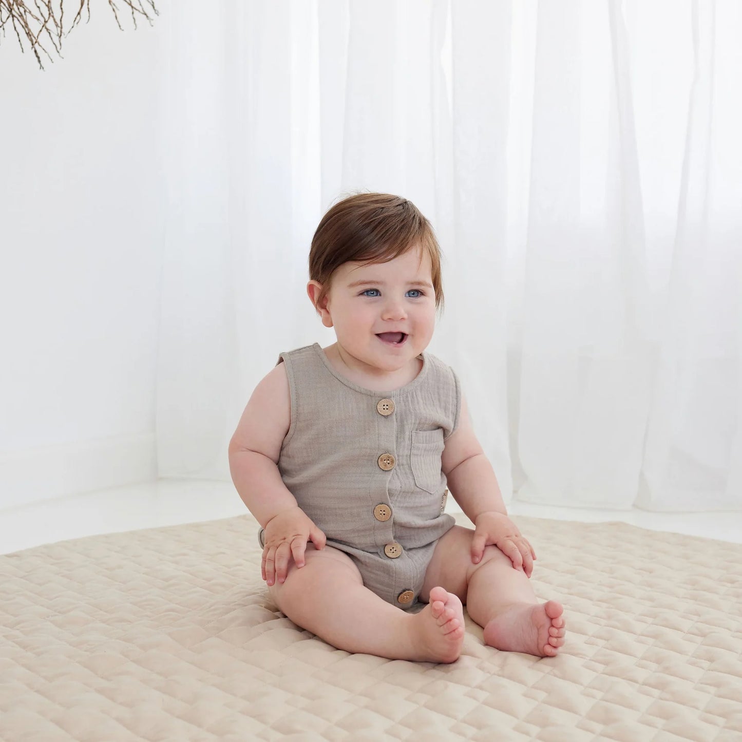 Aster & Oak - Sand Muslin Bubble Romper