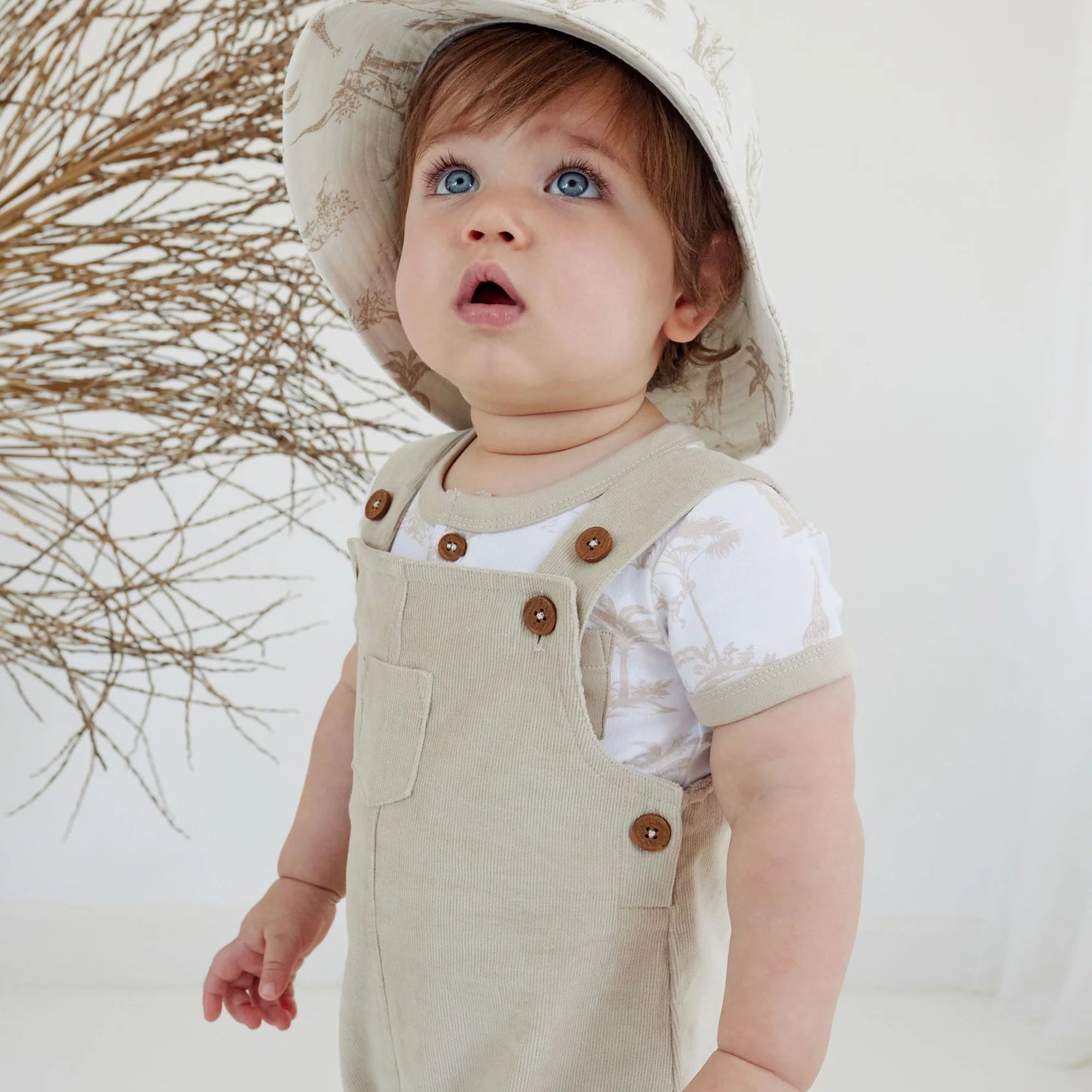 Aster & Oak - Jungle AOP Henley Top