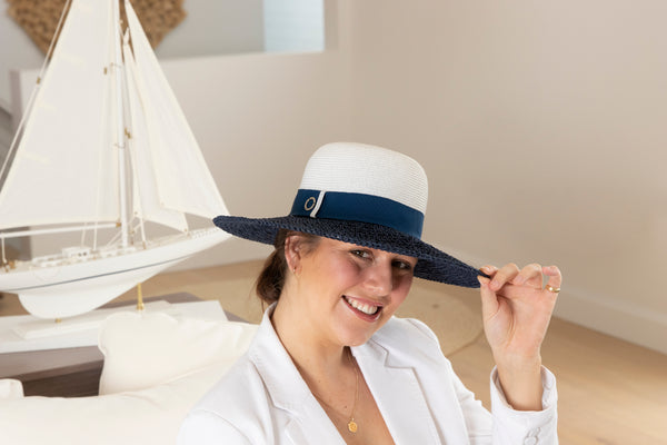 Sundaise Monica Medium Crochet Navy Hat