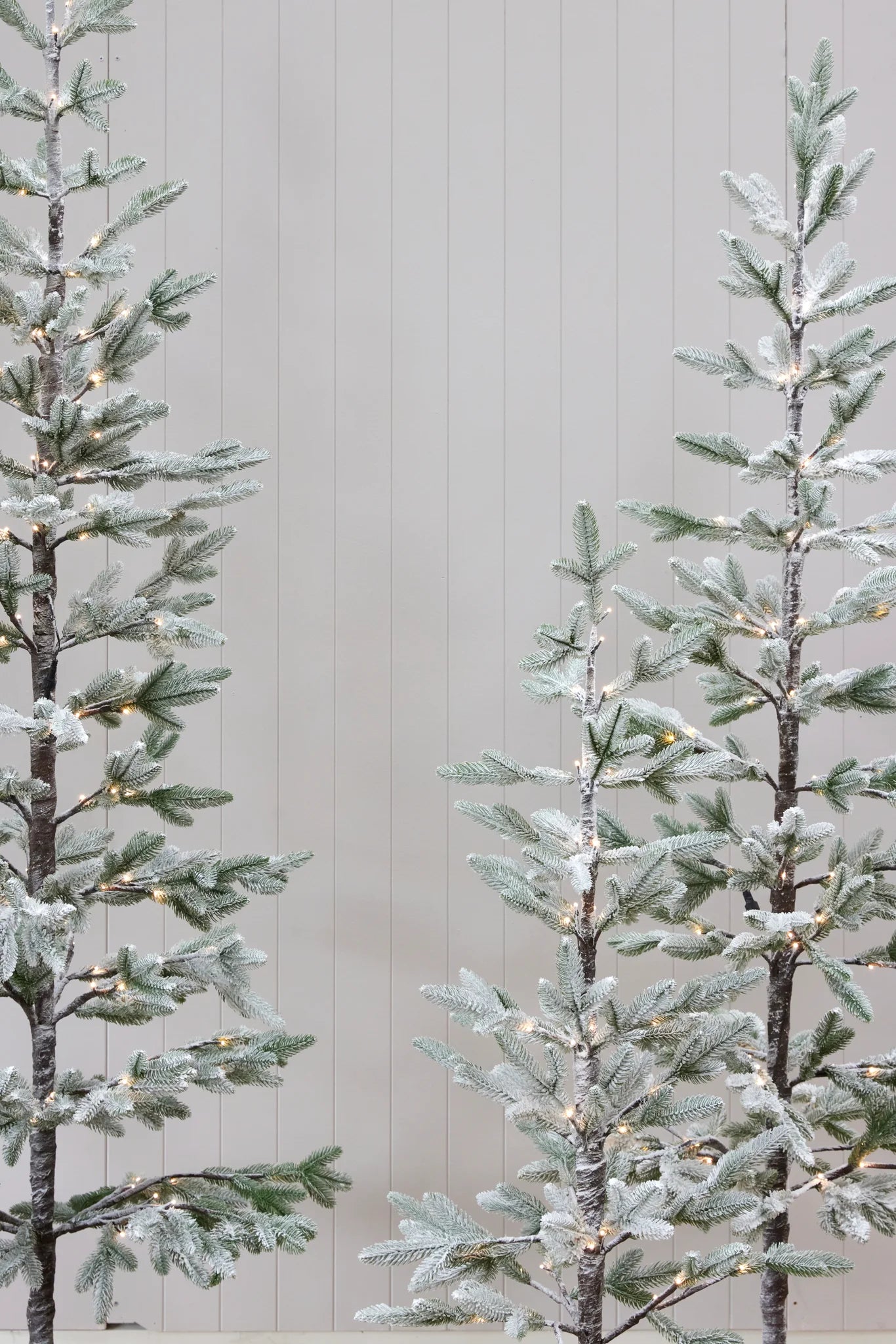 Christmas Tree LED Snowy spruce Tree - 220cm