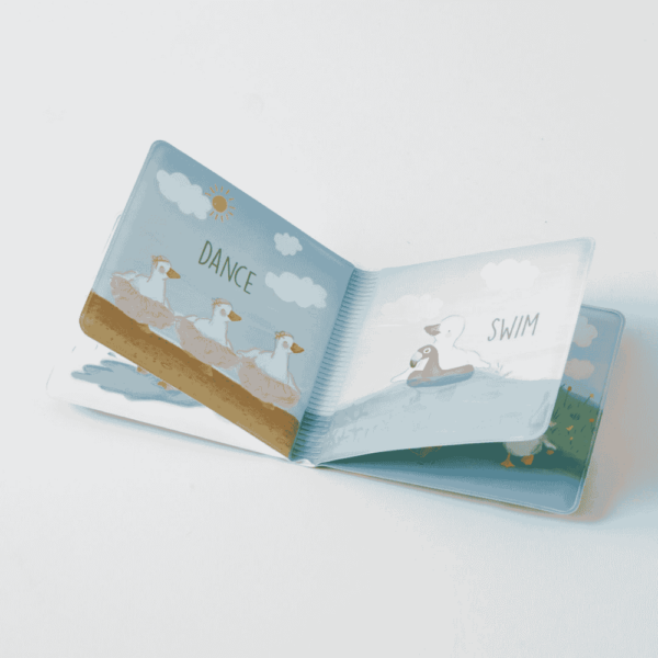 Jiggle & Giggle Ducky's Splashy Day Bath Book