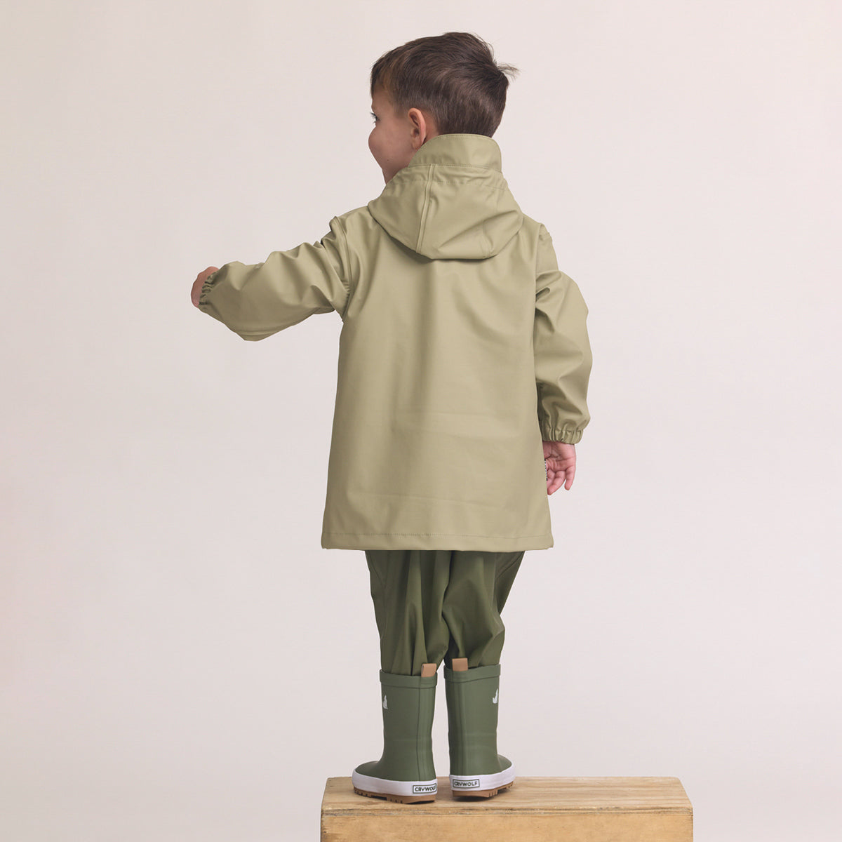 Crywolf Play Jacket