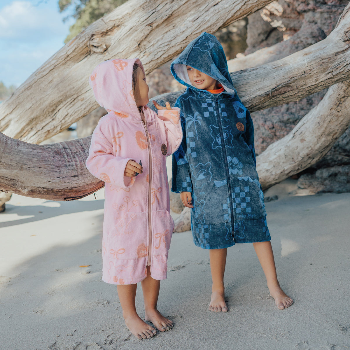 Crywolf Everywhere Zip-Up Towel - Assorted