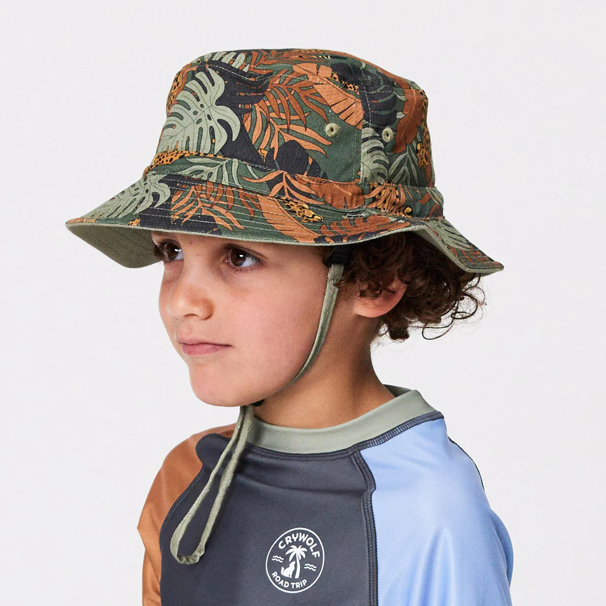 Crywolf REVERSIBLE BUCKET HAT